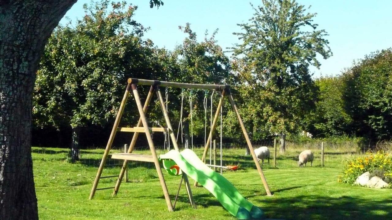 Gite De La Cour Vautier Mandeville-en-Bessin Zewnętrze zdjęcie